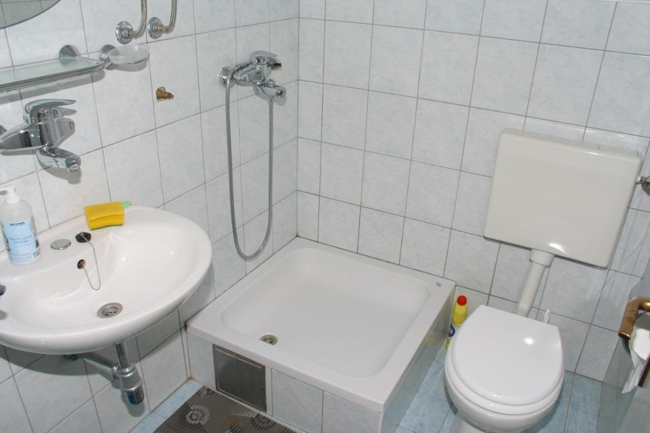 Apartments By The Sea Podgora, Makarska - 518 Kültér fotó